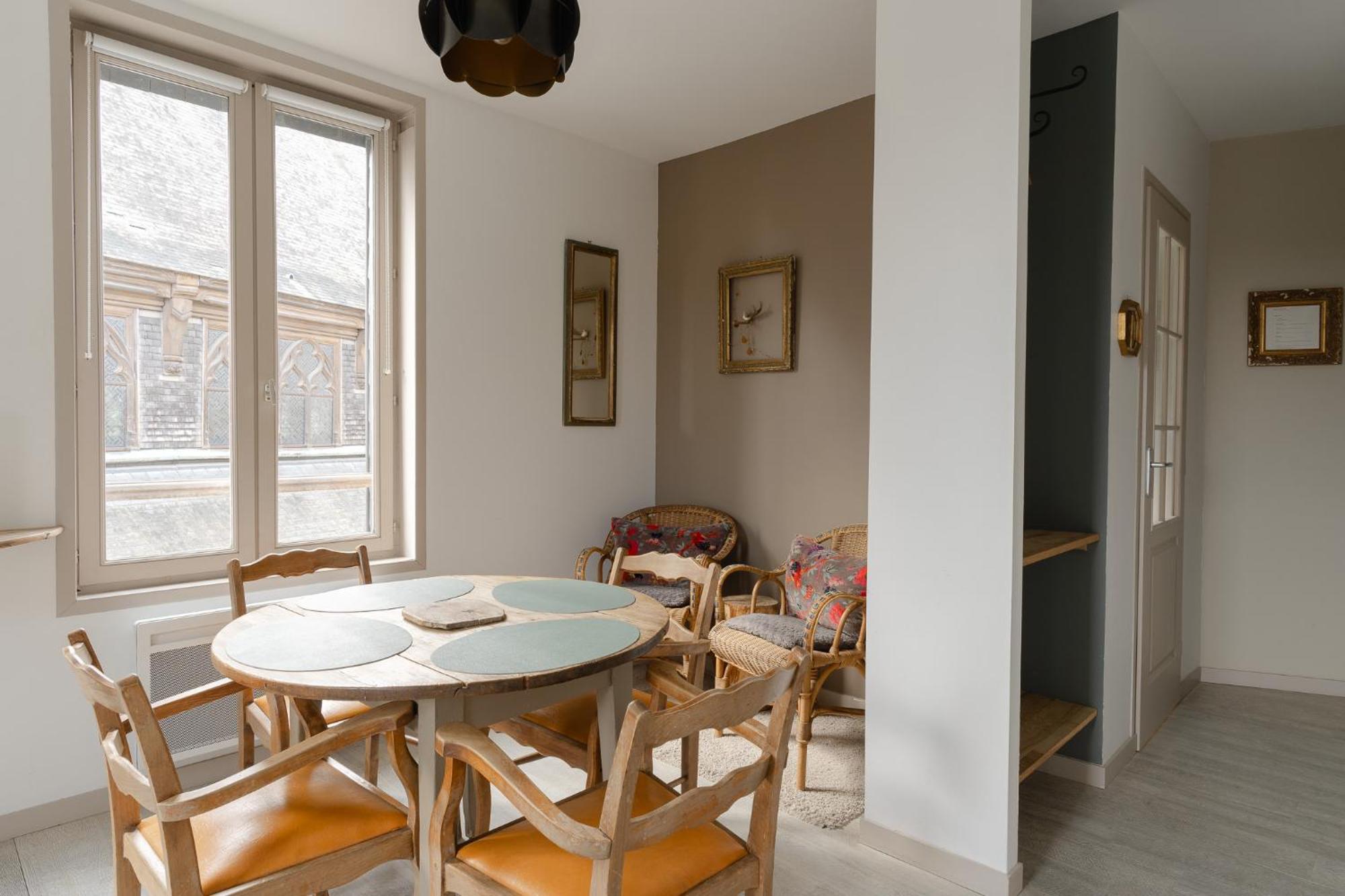 Studio Et Appartements Sainte Catherine Honfleur Exterior photo