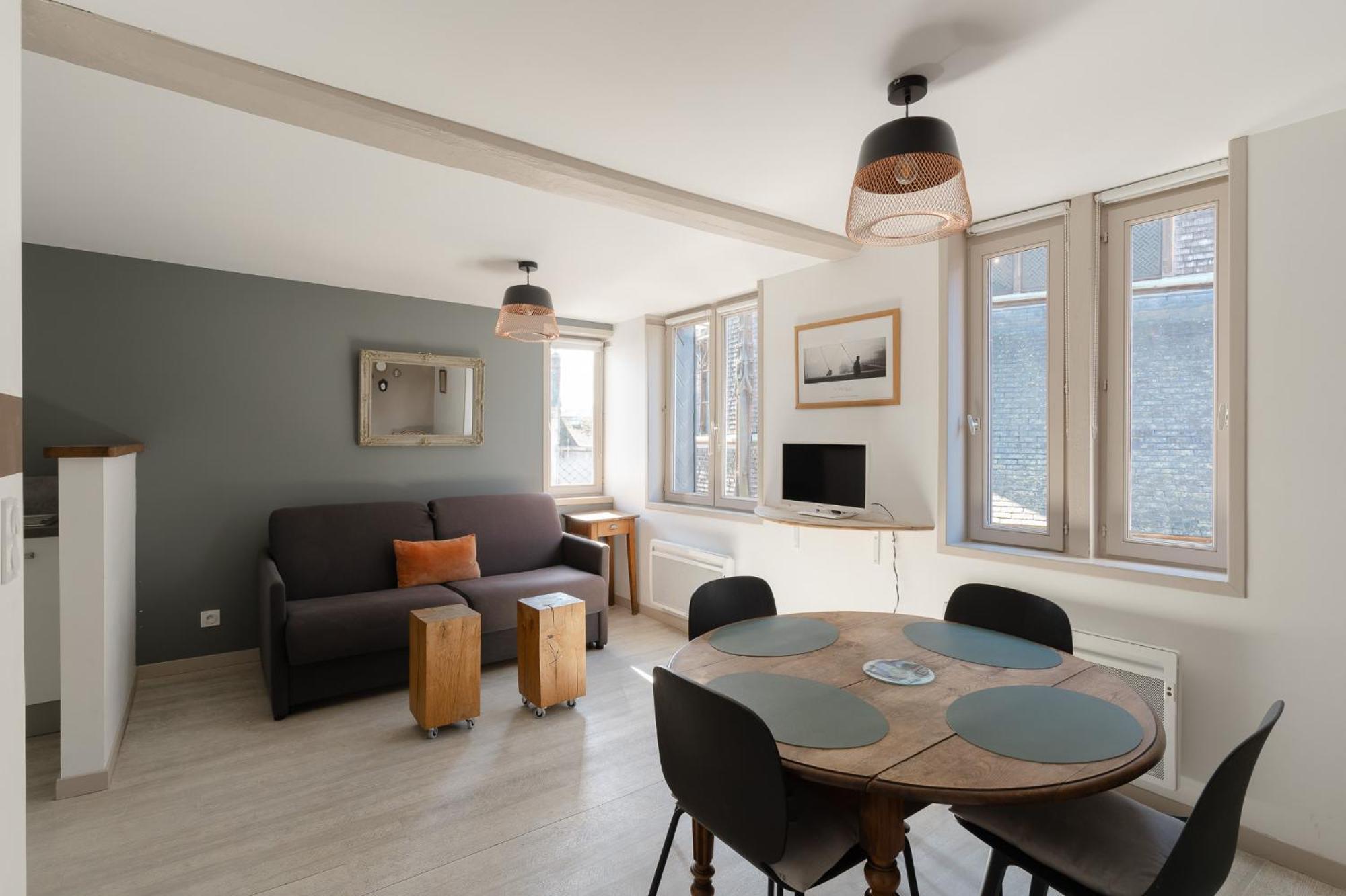 Studio Et Appartements Sainte Catherine Honfleur Exterior photo